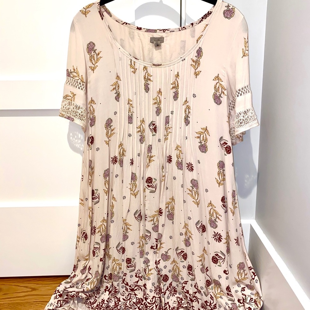 Urban Outfitters Floral Dress | Size Medium
